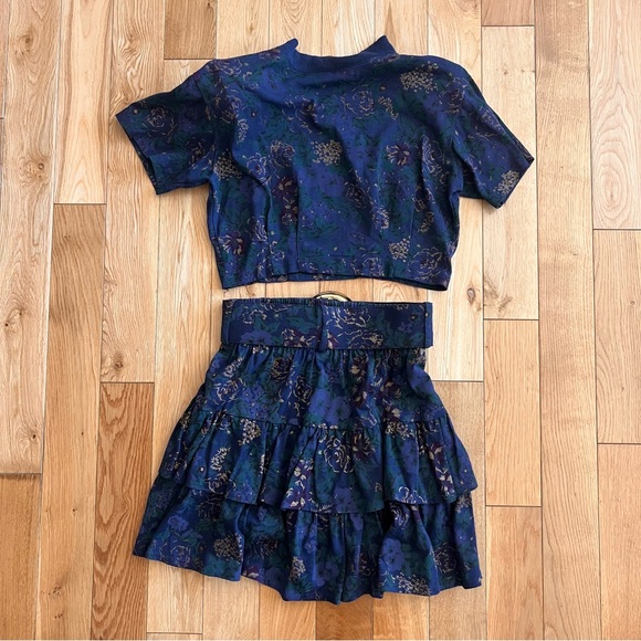 Vintage 90s 2 Piece Dark Blue Floral Belted Skirt and Top Set Size Small - Picture 11 of 13